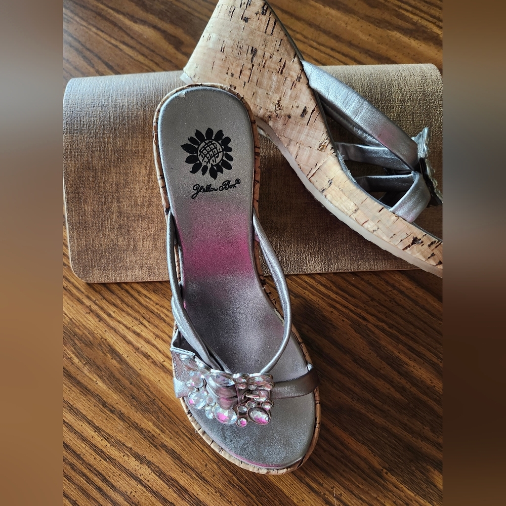 Yellow Box Silver/Pewter Sandals - Picture 2 of 7